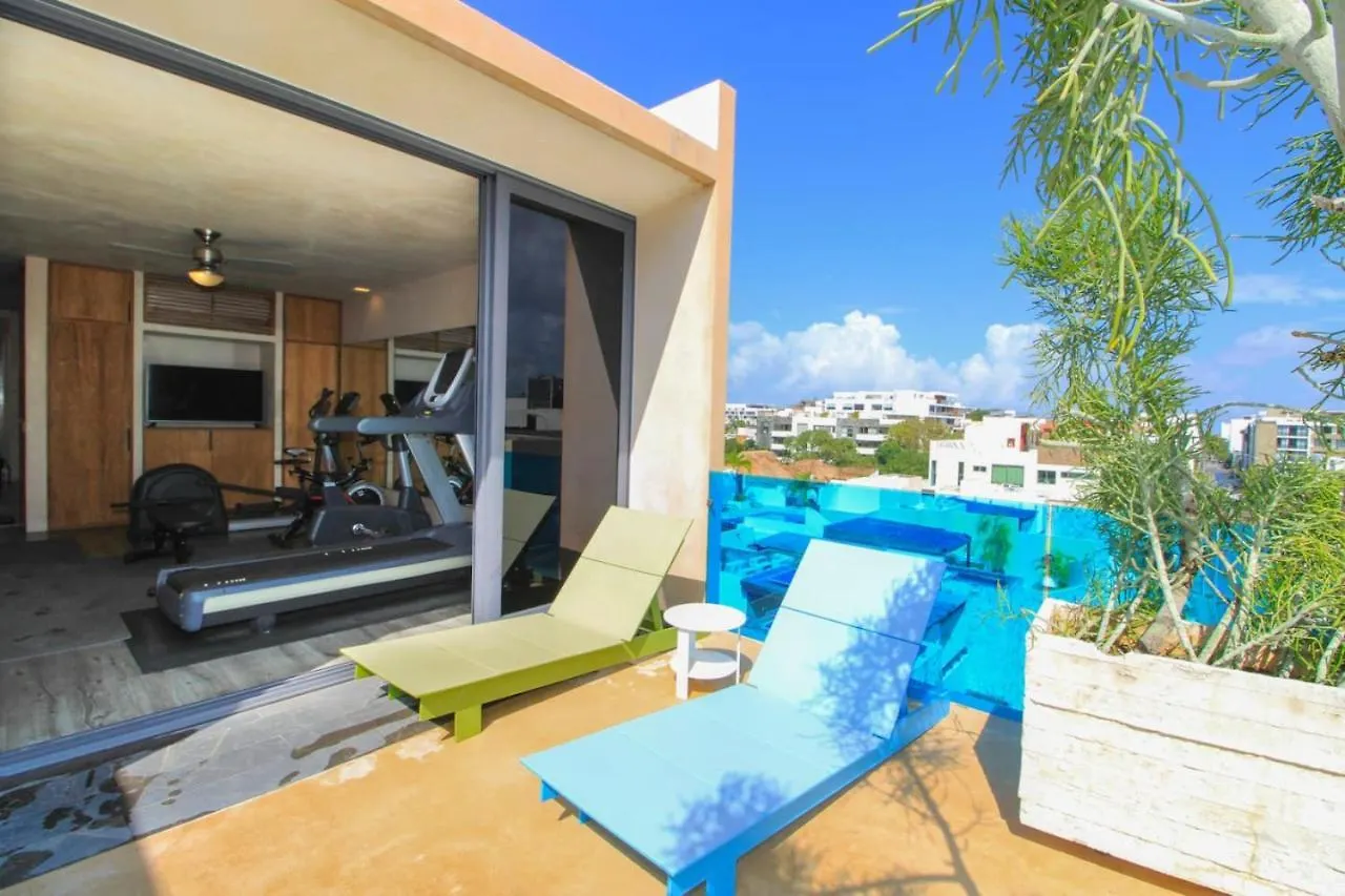 Downtown 2Br Home Beach At 200M With Rooftop And Pool Playa del Carmen