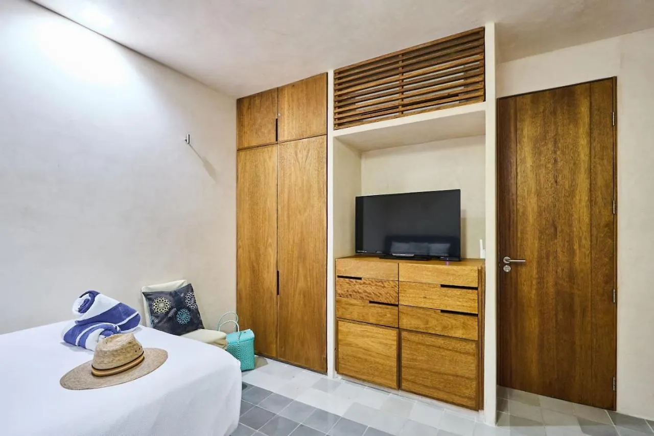 Apartment Downtown 2Br Home Beach At 200M With Rooftop And Pool Playa del Carmen