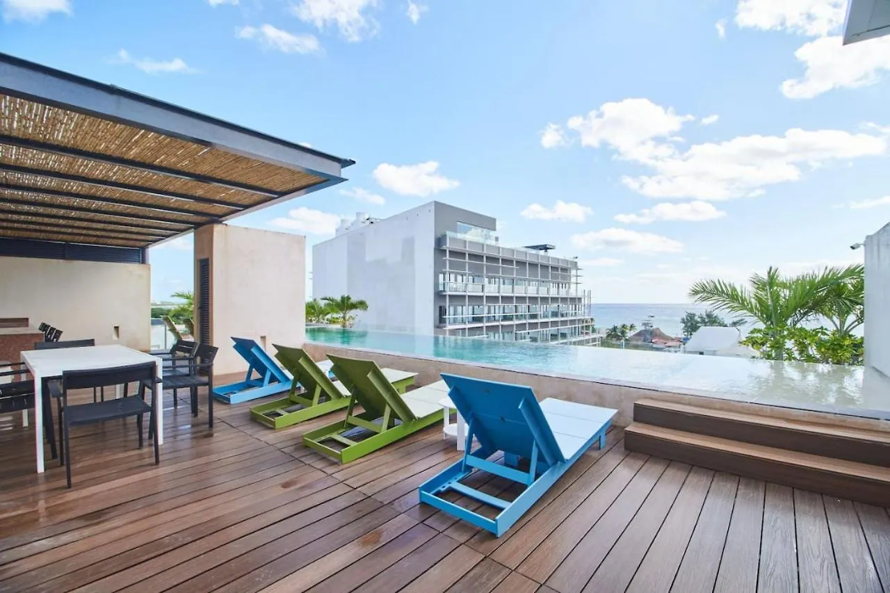 Downtown 2Br Home Beach At 200M With Rooftop And Pool Playa del Carmen